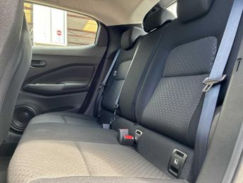 NISSAN JUKE 1.0 Dig-T Acenta Premium 5Dr Dct