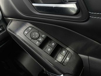 NISSAN QASHQAI 1.3 Dig-T Mh 158 N-Connecta 5Dr Xtronic