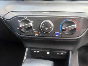 HYUNDAI BAYON 1.0 Tgdi 48V Mhev Se Connect 5Dr Dct