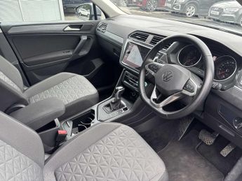 VOLKSWAGEN TIGUAN 1.5 Tsi 150 Life 5Dr Dsg