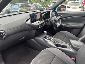 NISSAN JUKE 1.0 Dig-T N-Connecta 5Dr Dct