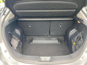 NISSAN LEAF Leaf 110Kw Tekna 39Kwh 5Dr Auto Hatchback