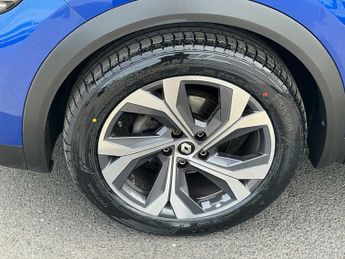 RENAULT CAPTUR 1.3 Tce 140 R.S. Line 5Dr Edc