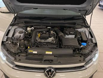 VOLKSWAGEN POLO 1.0 Tsi Life Hatchback 5Dr Petrol Dsg Euro 6 (S/S) (95 Ps)
