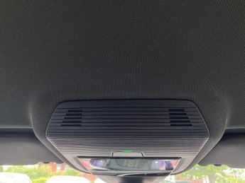 VOLKSWAGEN GOLF 2.0 Tdi R-Line Hatchback 5Dr Diesel Dsg Euro 6 (S/S) (150 Ps)