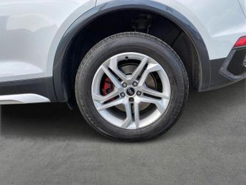 AUDI Q5 2.0 Tdi 40 Sport Sportback 5Dr Diesel S Tronic Quattro Euro 6 (S