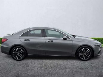 MERCEDES-BENZ A CLASS A200 Sport Executive 4Dr Auto