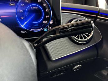 MERCEDES-BENZ EQE 350 4M 215Kw Amg Line Night Ed Prem+ 91Kwh 5Dr At