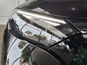 MERCEDES-BENZ EQE 350 4M 215Kw Amg Line Night Ed Prem+ 91Kwh 5Dr At