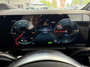 MERCEDES-BENZ EQA Eqa 250 140Kw Amg Line 66.5Kwh 5Dr Auto