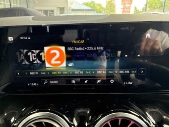 MERCEDES-BENZ EQA Eqa 250 140Kw Amg Line 66.5Kwh 5Dr Auto