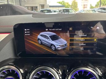 MERCEDES-BENZ EQA Eqa 250 140Kw Amg Line 66.5Kwh 5Dr Auto
