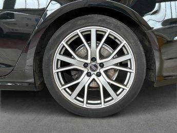 AUDI A6 2.0 Tdi 40 Black Edition Estate 5Dr Diesel S Tronic Quattro Euro