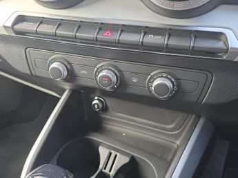 AUDI Q2 35 Tfsi S Line 5Dr S Tronic