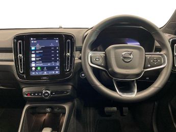 VOLVO XC40 2.0 B4 Mhev Plus Dark Suv 5Dr Petrol Hybrid Dct Auto Euro 6 (S/S