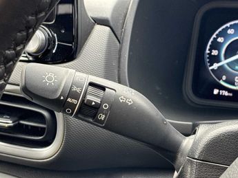 HYUNDAI KONA 100Kw Premium 39Kwh 5Dr Auto