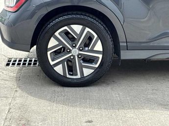 HYUNDAI KONA 100Kw Premium 39Kwh 5Dr Auto