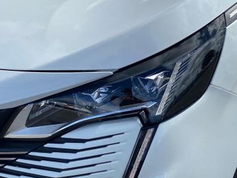 PEUGEOT 3008 1.5 Bluehdi Gt 5Dr Eat8