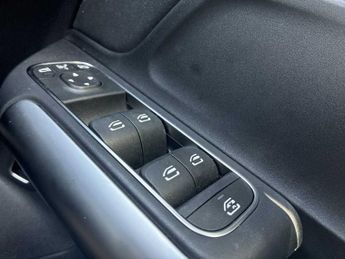 MERCEDES-BENZ EQA Eqa 250+ 140Kw Amg Line Executive 70.5Kwh 5Dr Auto