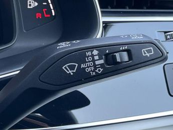 AUDI Q7 45 Tdi Quattro S Line 5Dr Tiptronic