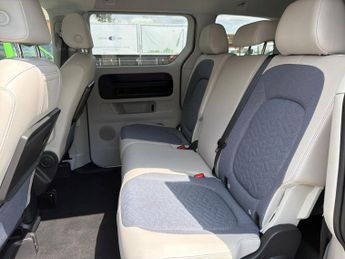 VOLKSWAGEN ID. BUZZ Pro 77Kwh Style Mpv 5Dr Electric Auto (204 Ps)