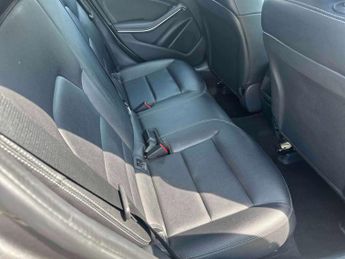 MERCEDES-BENZ A CLASS A180D Se 5Dr Auto