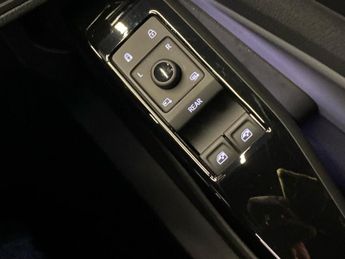 VOLKSWAGEN ID.4 Pro 77Kwh Match Suv 5Dr Electric Auto (286 Ps)
