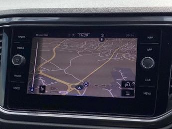 VOLKSWAGEN T-ROC 2.0 Tdi Evo R-Line Suv 5Dr Diesel Dsg Euro 6 (S/S) (150 Ps)