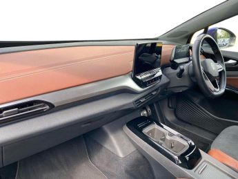 VOLKSWAGEN ID.4 Pro Performance 77Kwh Family Suv 5Dr Electric Auto (204 Ps)