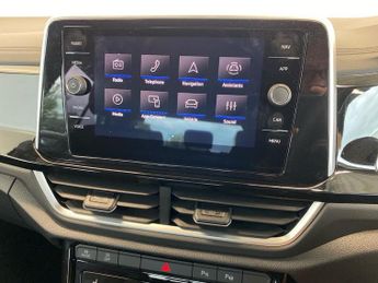 VOLKSWAGEN T-ROC 1.5 Tsi R-Line Suv 5Dr Petrol Dsg Euro 6 (S/S) (150 Ps)