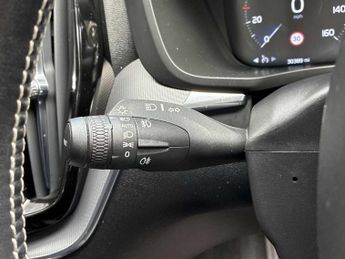VOLVO XC60 2.0 T8 [390] Hybrid R Design 5Dr Awd Geartronic