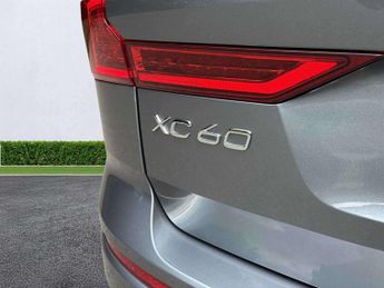 VOLVO XC60 2.0 T8 [390] Hybrid R Design 5Dr Awd Geartronic