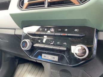 DACIA SPRING 65 26.8Kwh Extreme Hatchback 5Dr Electric Auto (65 Ps)