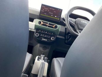 DACIA SPRING 65 26.8Kwh Extreme Hatchback 5Dr Electric Auto (65 Ps)