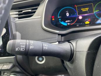 RENAULT ZOE R135 Ev50 52Kwh Iconic Hatchback 5Dr Electric Auto (Boost Charge