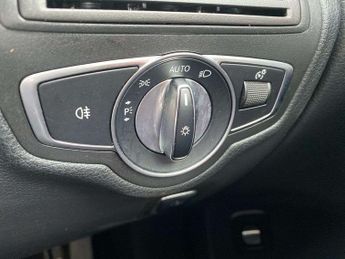 MERCEDES-BENZ GLC Glc 220D 4Matic Urban Edition 5Dr 9G-Tronic