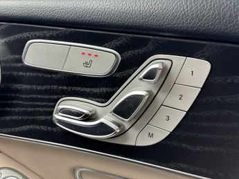MERCEDES-BENZ GLC Glc 220D 4Matic Sport Premium 5Dr 9G-Tronic