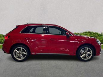 AUDI Q3 2.0 Tdi 40 S Line Suv 5Dr Diesel S Tronic Quattro Euro 6 (S/S) (