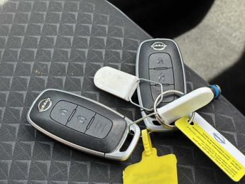NISSAN JUKE 1.6 Hybrid N-Connecta 5Dr Auto