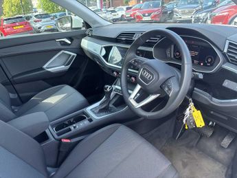 AUDI Q3 35 Tfsi Technik 5Dr S Tronic