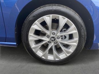 SKODA SUPERB 1.5 Tsi E-Tec Mhev Se L Hatchback 5Dr Petrol Hybrid Dsg Euro 6 (