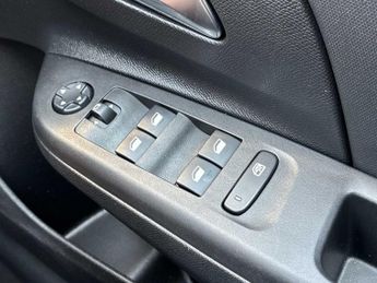 VAUXHALL CORSA 100Kw Se Premium 50Kwh 5Dr Auto [11Kwch]