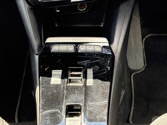 VAUXHALL MOKKA 100Kw Se Premium 50Kwh 5Dr Auto