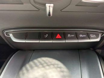 AUDI TT 2.0T Fsi S Line 2Dr S Tronic