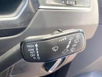 VOLKSWAGEN TIGUAN 1.5 Tsi R-Line Suv 5Dr Petrol Dsg Euro 6 (S/S) (150 Ps)