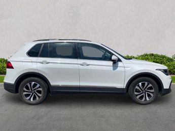 VOLKSWAGEN TIGUAN 2.0 Tdi Active Suv 5Dr Diesel Dsg Euro 6 (S/S) (150 Ps)