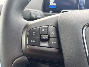 FORD MUSTANG MACH-E 198Kw Select 70Kwh Rwd 5Dr Auto