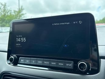 HYUNDAI KONA 1.6 H-Gdi Premium Suv 5Dr Petrol Hybrid Dct Euro 6 (S/S) (141 Ps