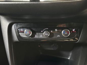 VAUXHALL CORSA 50Kwh Ultimate Hatchback 5Dr Electric Auto (136 Ps)
