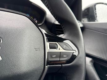 PEUGEOT 2008 50Kwh Active Premium + Suv 5Dr Electric Auto (7Kw Charger) (136 